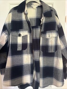 Navy and Cream Plaid